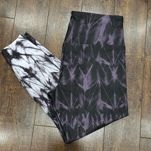 MPG tie dye leggings